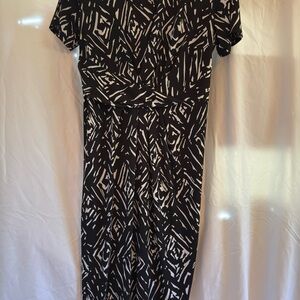 Roz & Ali Monochrome Geometric Midi Dress